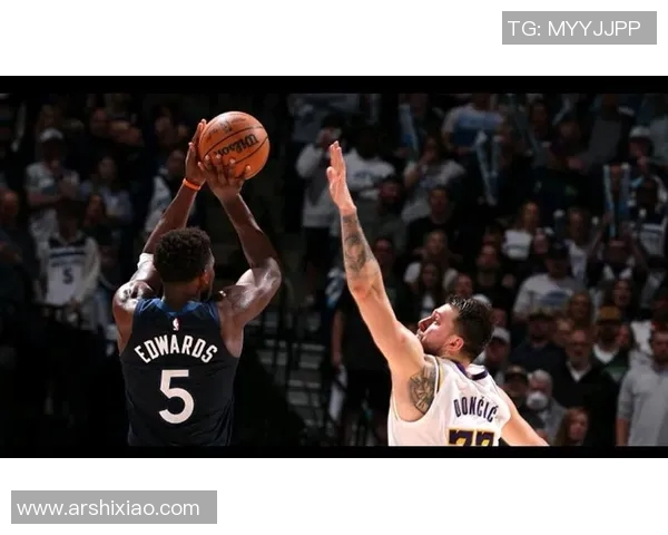爱德华兹全能表现助森林狼险胜湖人成功拿下赛点