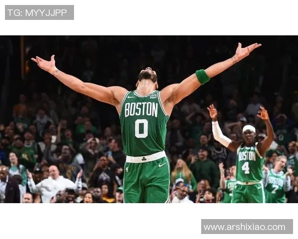 步行者断电了!凯尔特人3分钟轰15-0打停 分差20+ 步行者断电了!凯尔特人3分钟轰15-0打停 分差20+